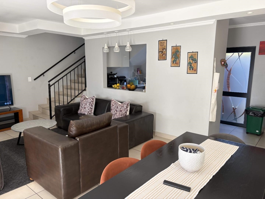 To Let 3 Bedroom Property for Rent in Heritage Hill Gauteng