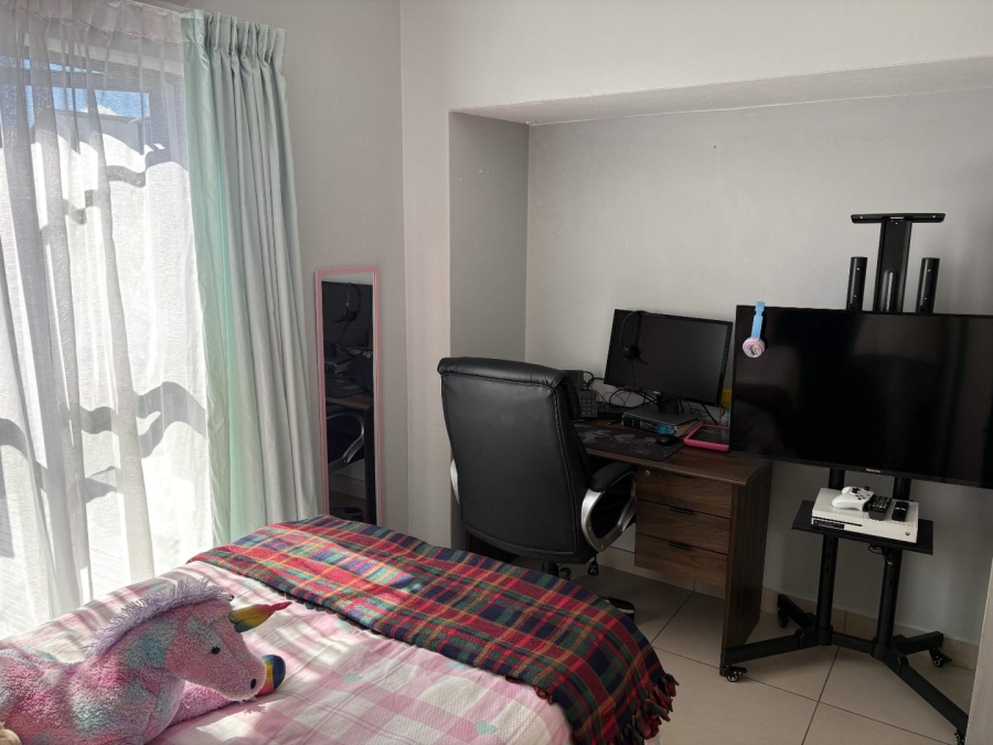 To Let 3 Bedroom Property for Rent in Heritage Hill Gauteng
