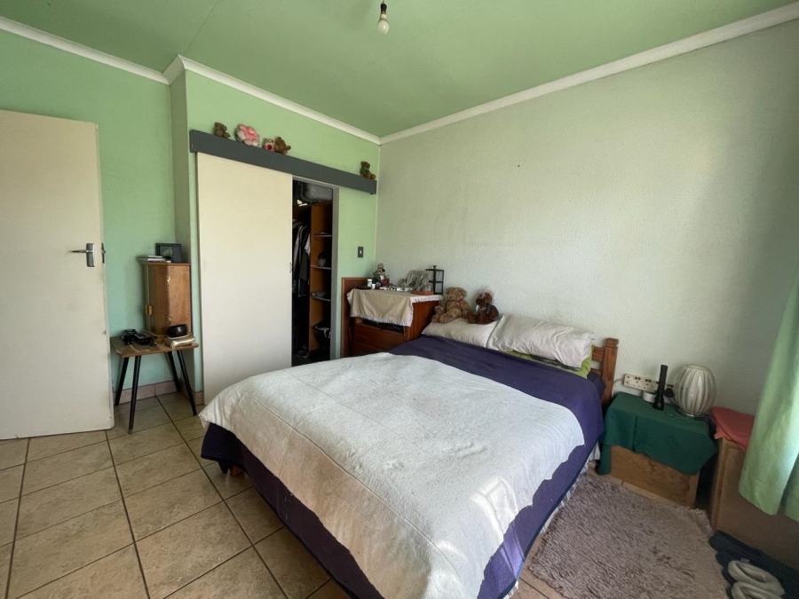 3 Bedroom Property for Sale in Crystal Park Gauteng