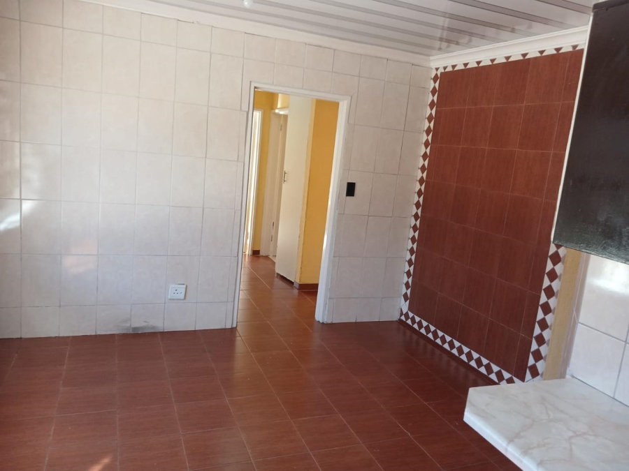 3 Bedroom Property for Sale in Dhlamini Gauteng