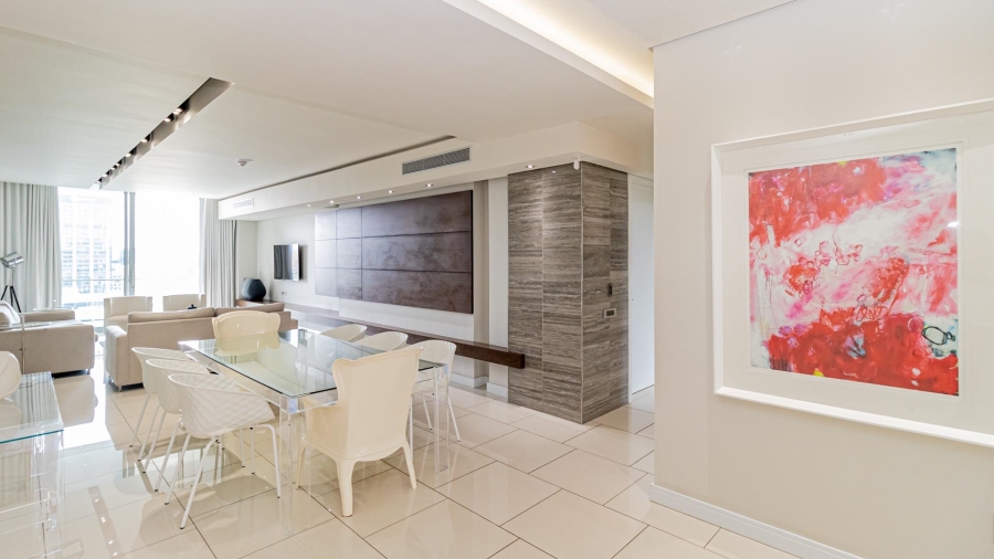 To Let 2 Bedroom Property for Rent in Sandhurst Gauteng