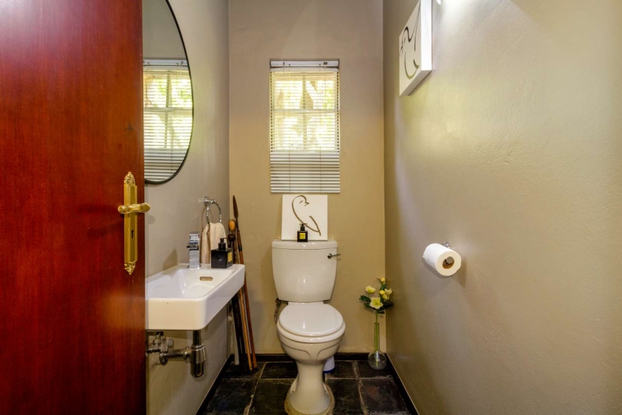 2 Bedroom Property for Sale in Riverside Estate Gauteng