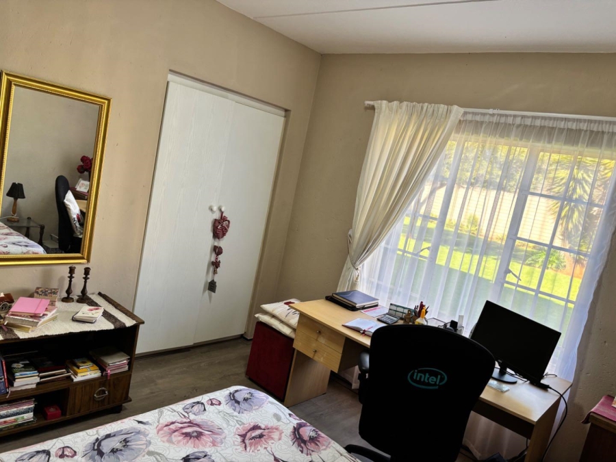 2 Bedroom Property for Sale in Brentwood Gauteng