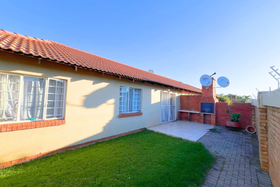 3 Bedroom Property for Sale in Montana Gauteng