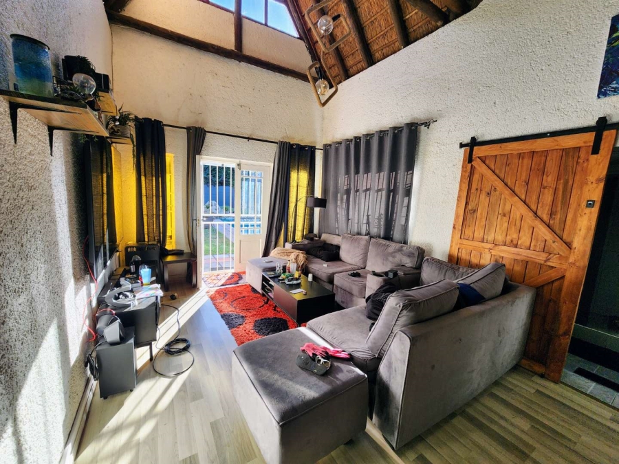 6 Bedroom Property for Sale in Riviera Gauteng