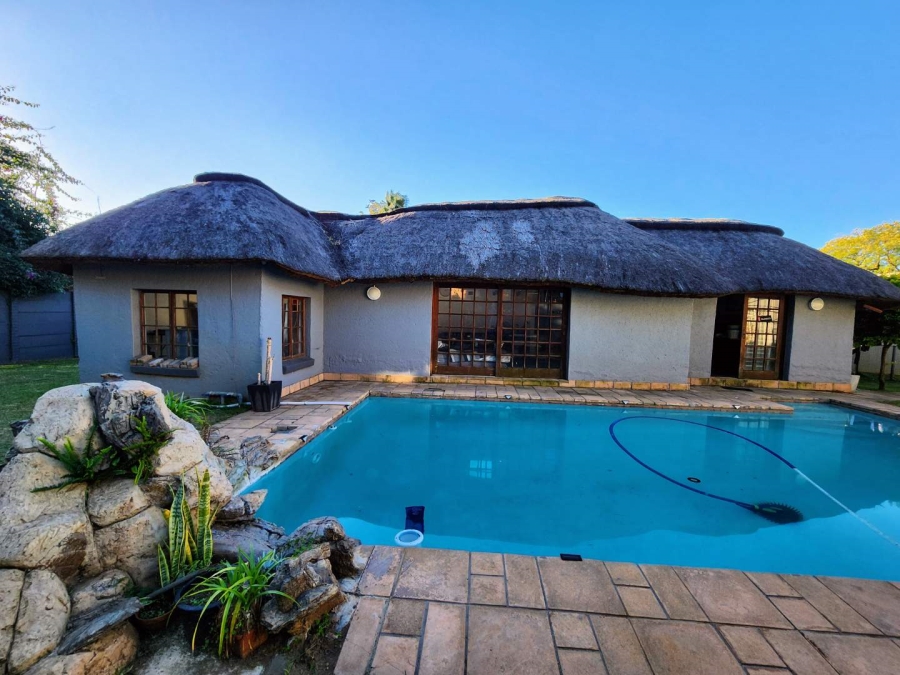 6 Bedroom Property for Sale in Riviera Gauteng