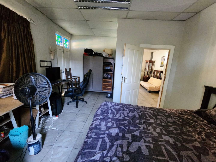 6 Bedroom Property for Sale in Riviera Gauteng