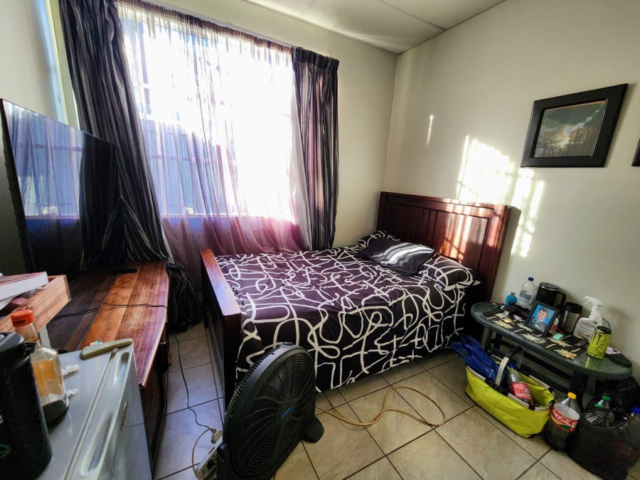 6 Bedroom Property for Sale in Riviera Gauteng