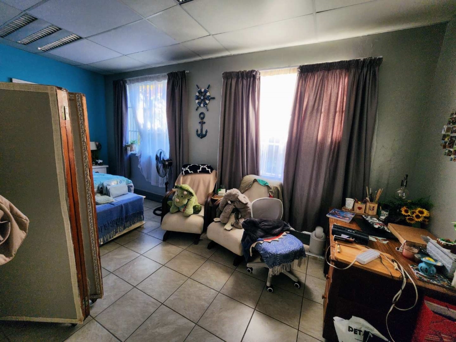 6 Bedroom Property for Sale in Riviera Gauteng