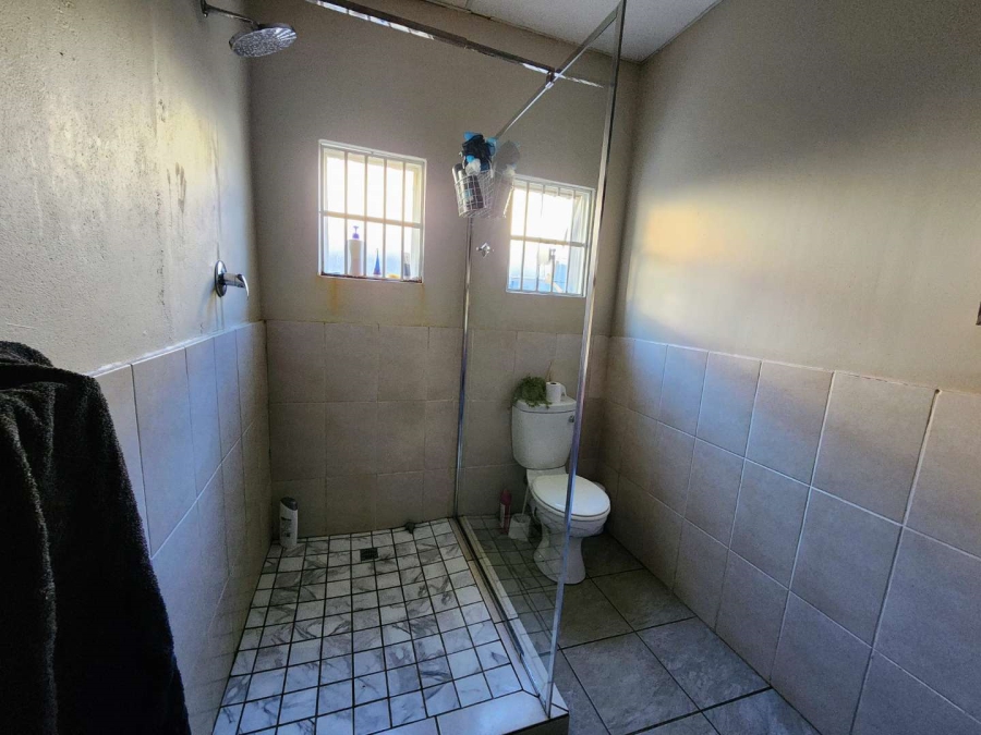 6 Bedroom Property for Sale in Riviera Gauteng
