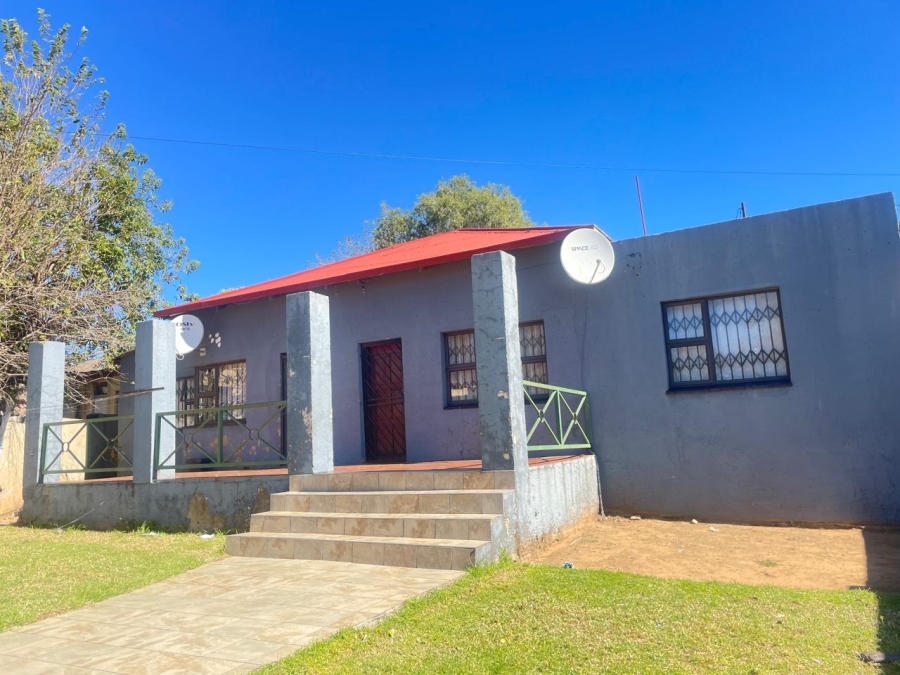 8 Bedroom Property for Sale in Rosettenville Gauteng