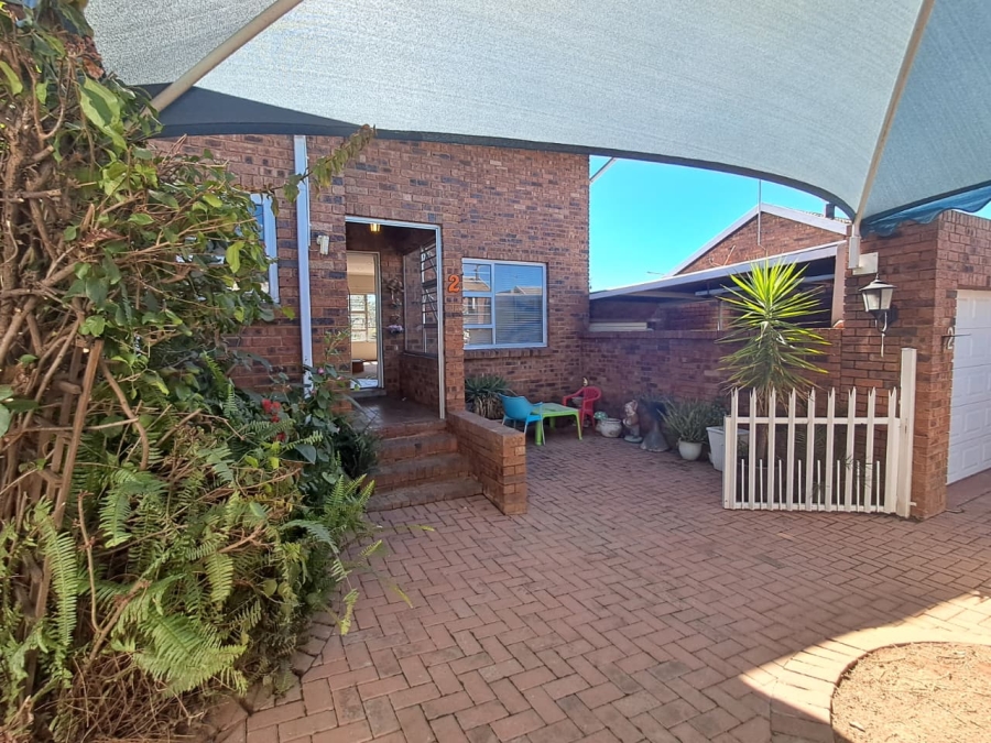 3 Bedroom Property for Sale in Mayberry Park Gauteng