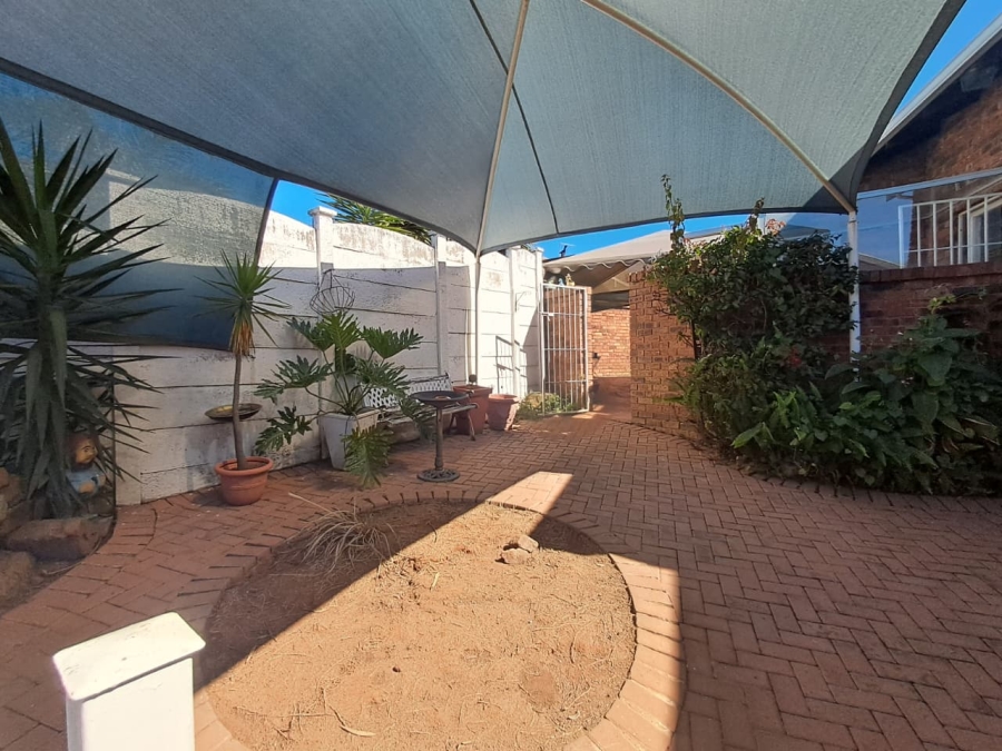 3 Bedroom Property for Sale in Mayberry Park Gauteng