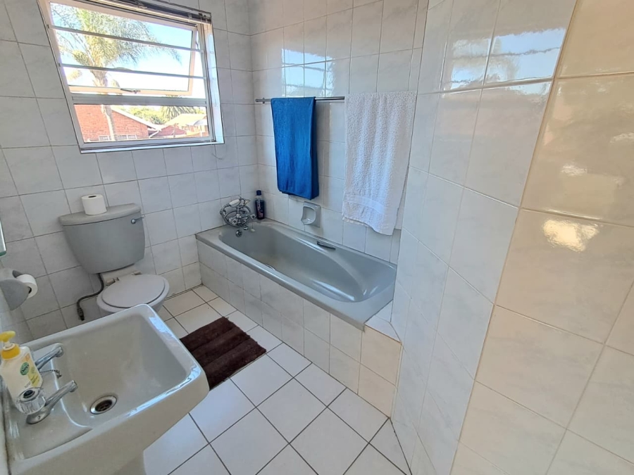 3 Bedroom Property for Sale in Mayberry Park Gauteng