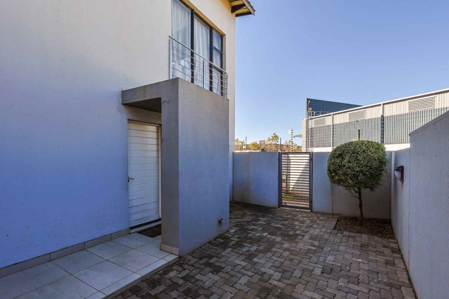 2 Bedroom Property for Sale in Equestria Gauteng
