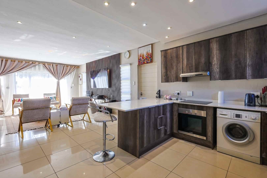 2 Bedroom Property for Sale in Equestria Gauteng