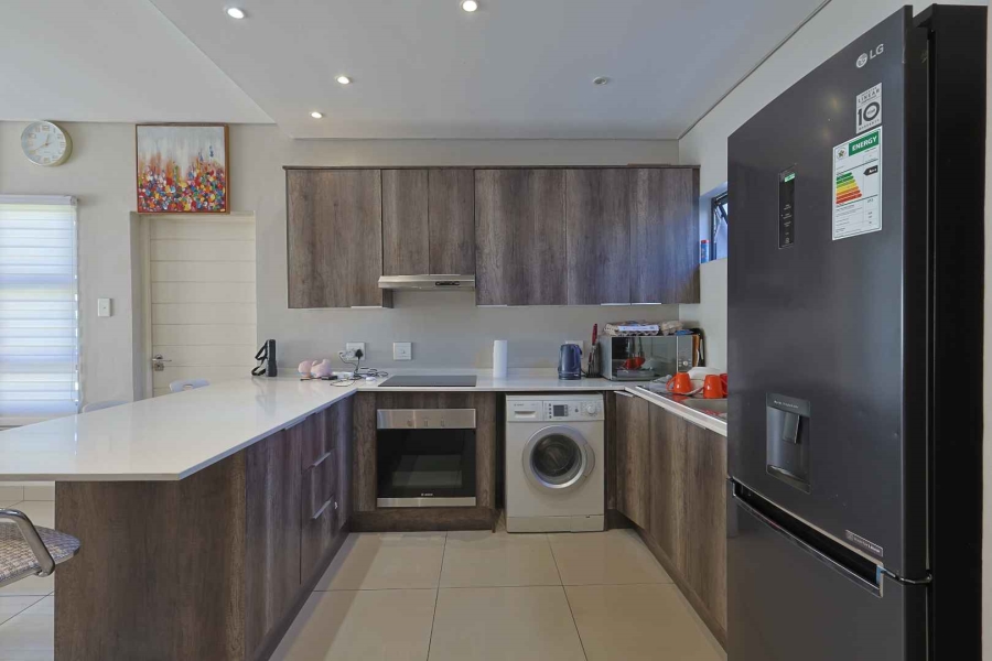 2 Bedroom Property for Sale in Equestria Gauteng