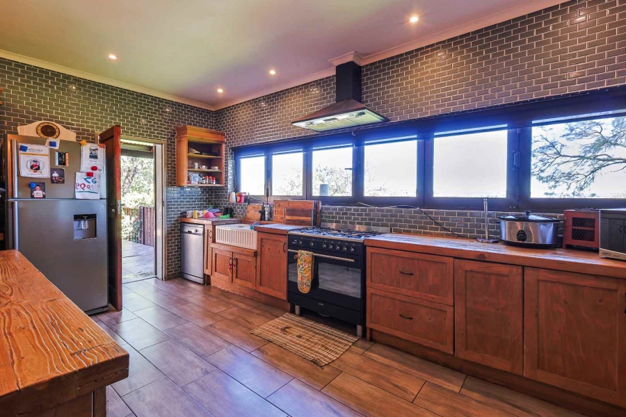 3 Bedroom Property for Sale in Zwavelpoort Gauteng