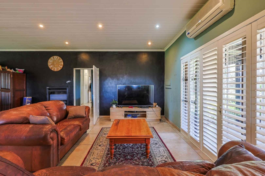 3 Bedroom Property for Sale in Zwavelpoort Gauteng
