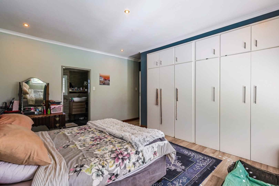 3 Bedroom Property for Sale in Zwavelpoort Gauteng