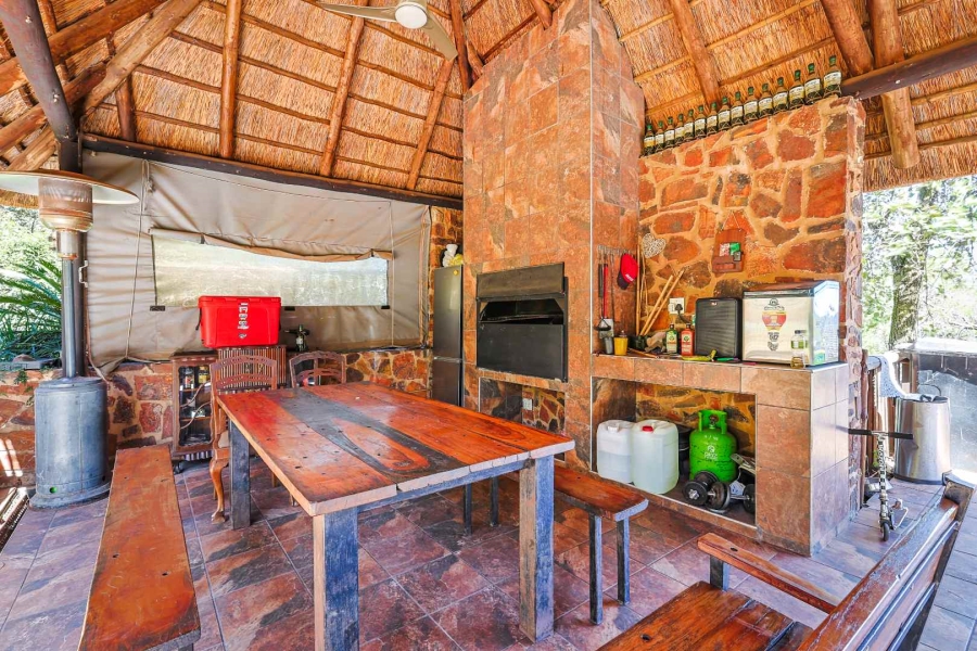3 Bedroom Property for Sale in Zwavelpoort Gauteng