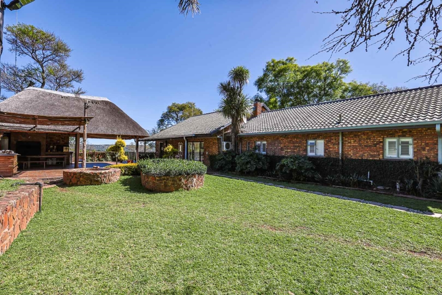 3 Bedroom Property for Sale in Zwavelpoort Gauteng