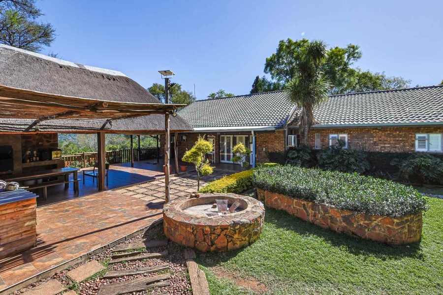 3 Bedroom Property for Sale in Zwavelpoort Gauteng