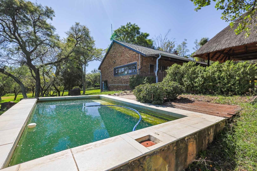 3 Bedroom Property for Sale in Zwavelpoort Gauteng