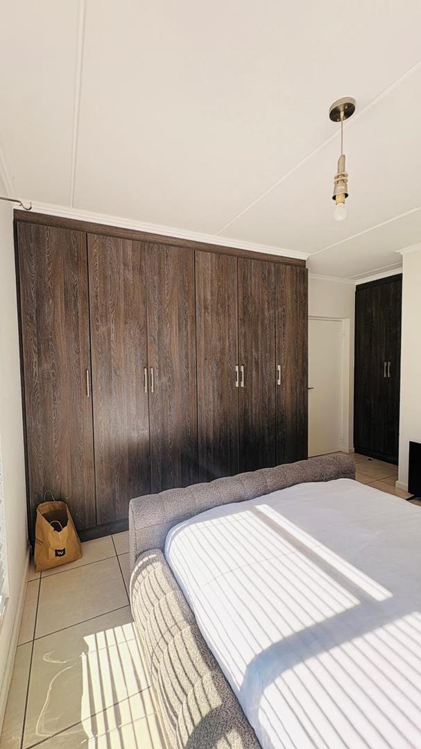 To Let 3 Bedroom Property for Rent in Modderfontein Gauteng