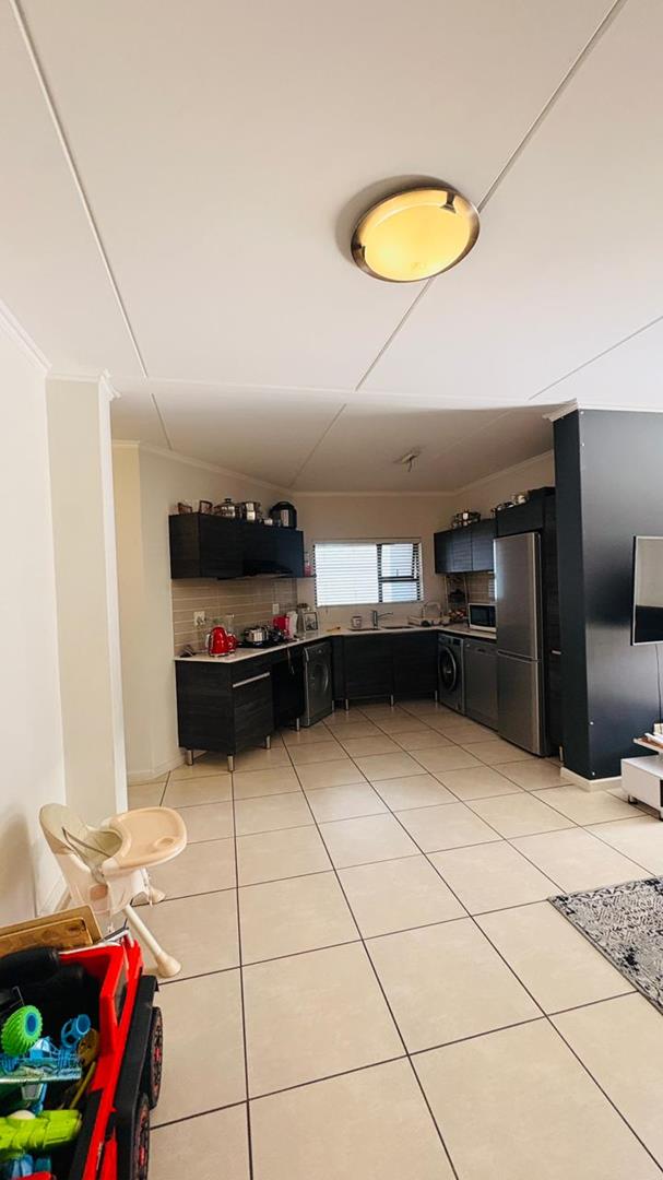 To Let 3 Bedroom Property for Rent in Modderfontein Gauteng