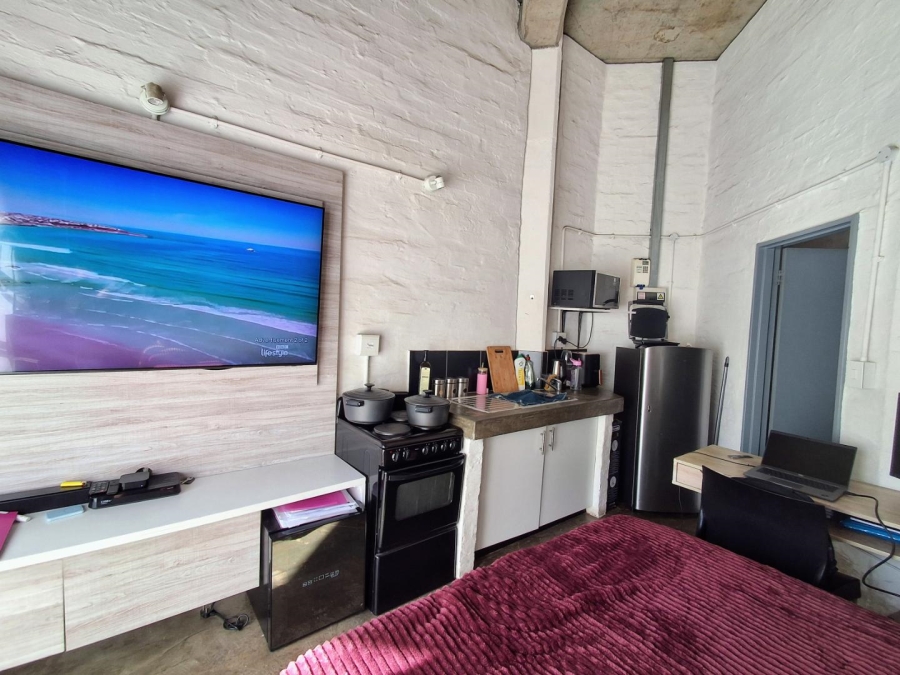 1 Bedroom Property for Sale in Maboneng Gauteng