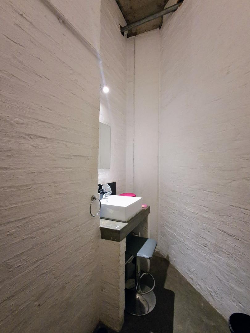 1 Bedroom Property for Sale in Maboneng Gauteng