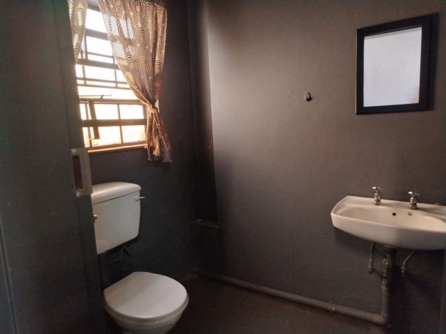 To Let 0 Bedroom Property for Rent in Alrode Gauteng