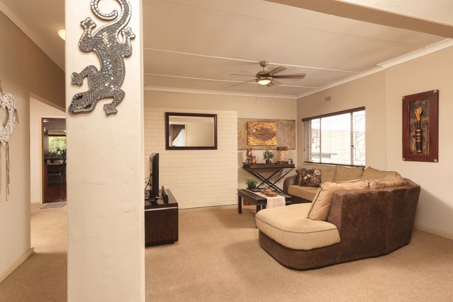 4 Bedroom Property for Sale in South Crest Gauteng