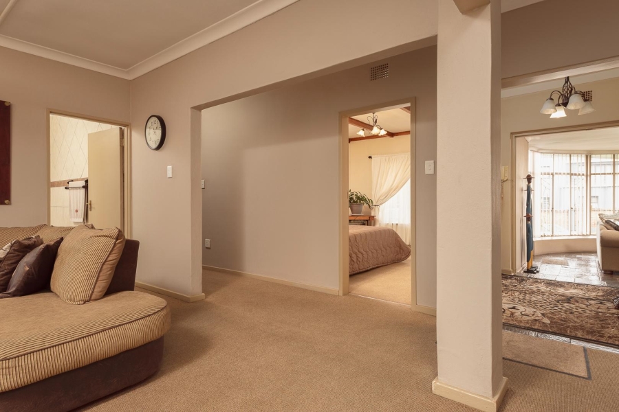 4 Bedroom Property for Sale in South Crest Gauteng