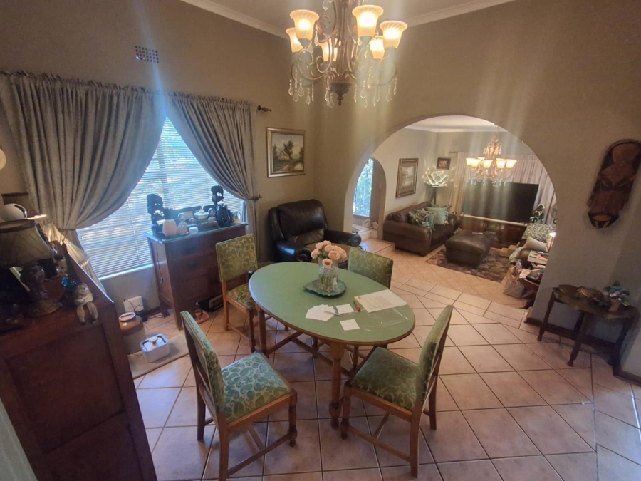3 Bedroom Property for Sale in Mulbarton Gauteng