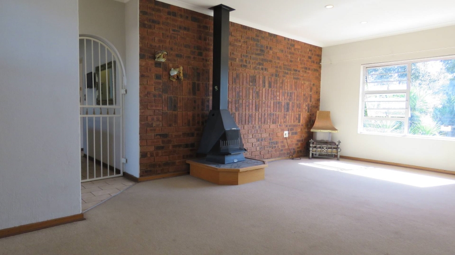 3 Bedroom Property for Sale in Mayberry Park Gauteng