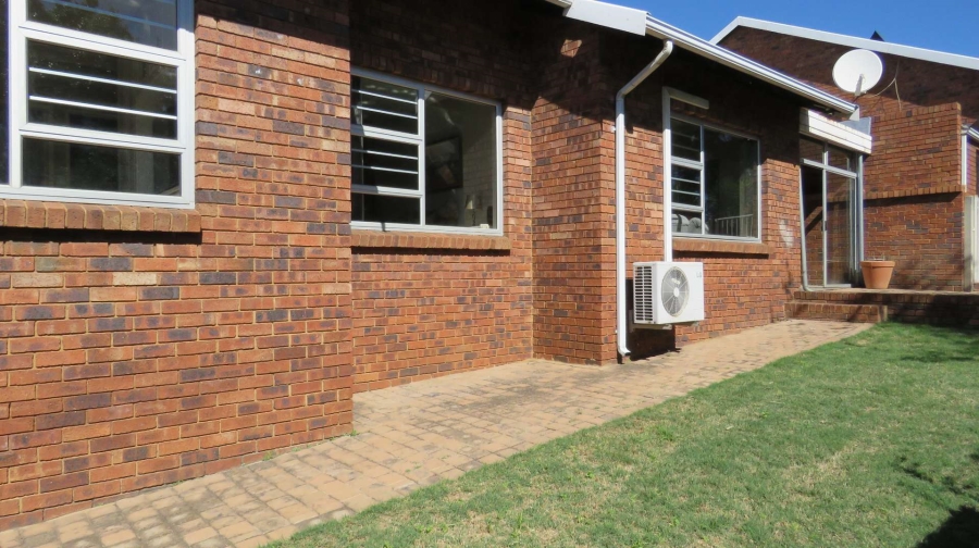 3 Bedroom Property for Sale in Mayberry Park Gauteng