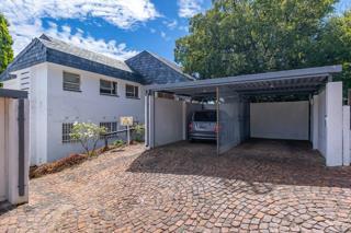 1 Bedroom Property for Sale in Corlett Gardens Gauteng