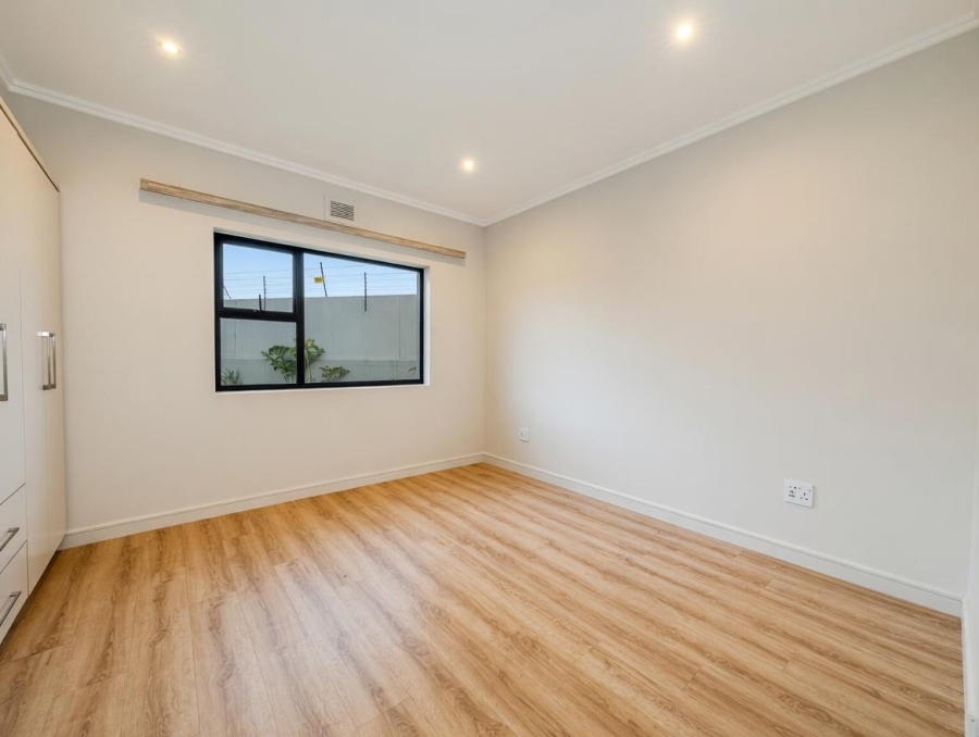 2 Bedroom Property for Sale in Bryanston Gauteng