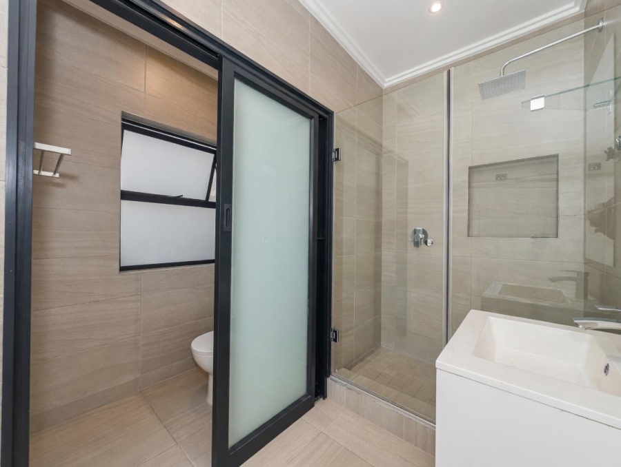 2 Bedroom Property for Sale in Bryanston Gauteng