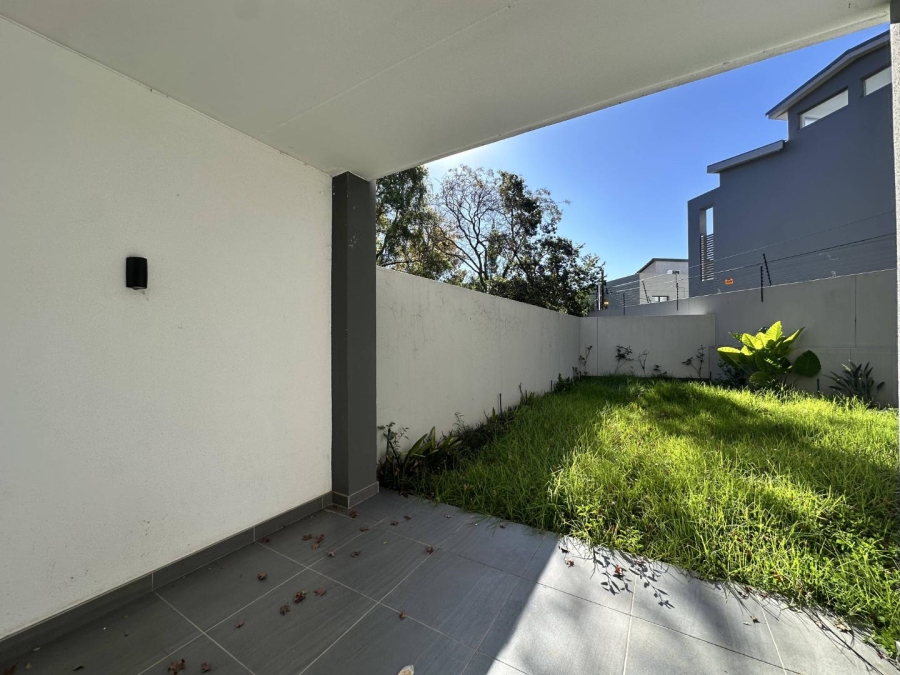 2 Bedroom Property for Sale in Bryanston Gauteng