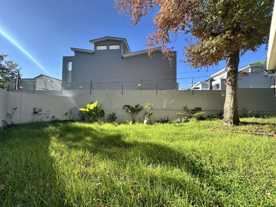 2 Bedroom Property for Sale in Bryanston Gauteng