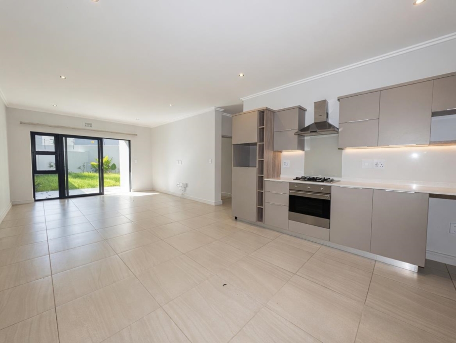 2 Bedroom Property for Sale in Bryanston Gauteng