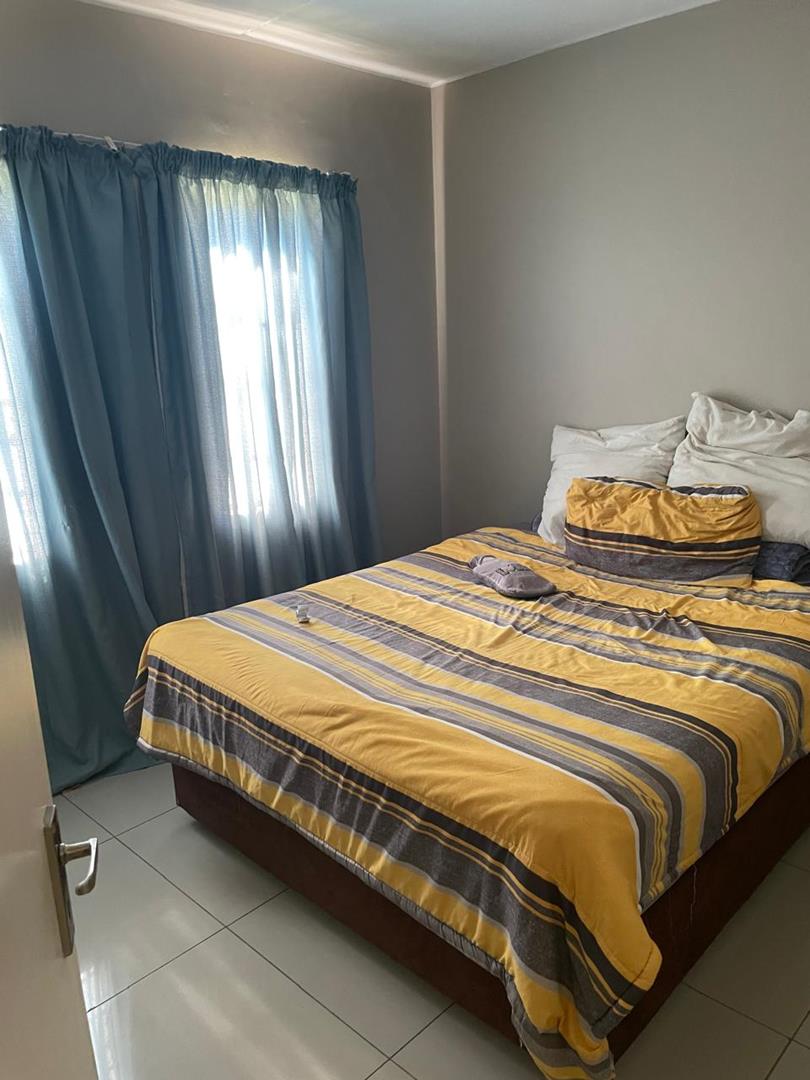 2 Bedroom Property for Sale in Fleurhof Gauteng