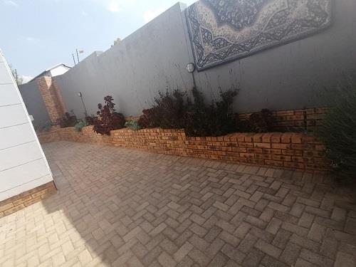 3 Bedroom Property for Sale in Krugersdorp Gauteng