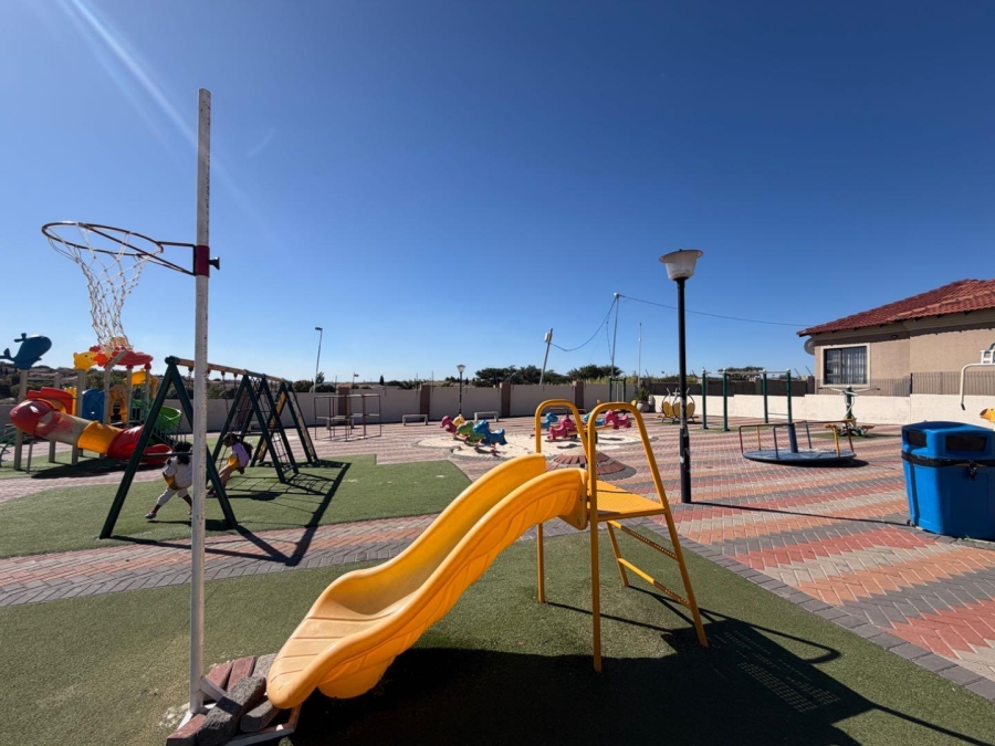 To Let 3 Bedroom Property for Rent in Sagewood Gauteng