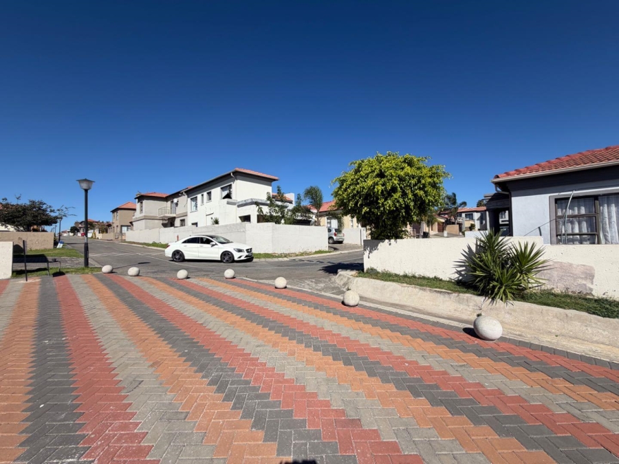 To Let 3 Bedroom Property for Rent in Sagewood Gauteng