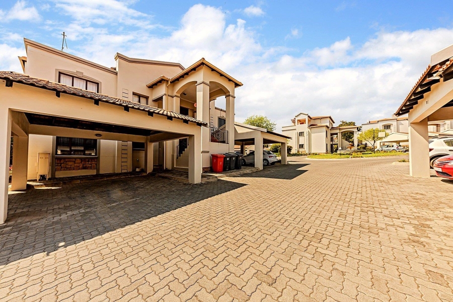 2 Bedroom Property for Sale in Paulshof Gauteng