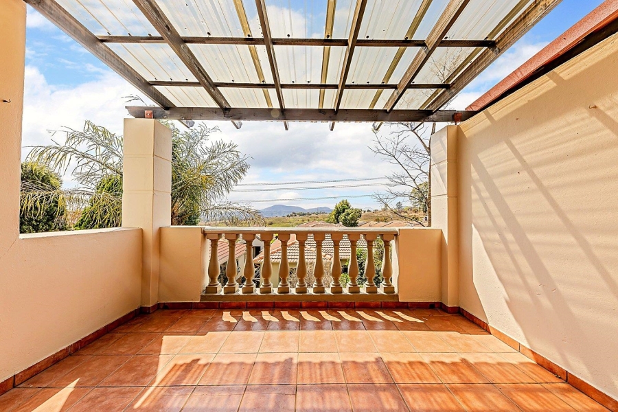 2 Bedroom Property for Sale in Paulshof Gauteng